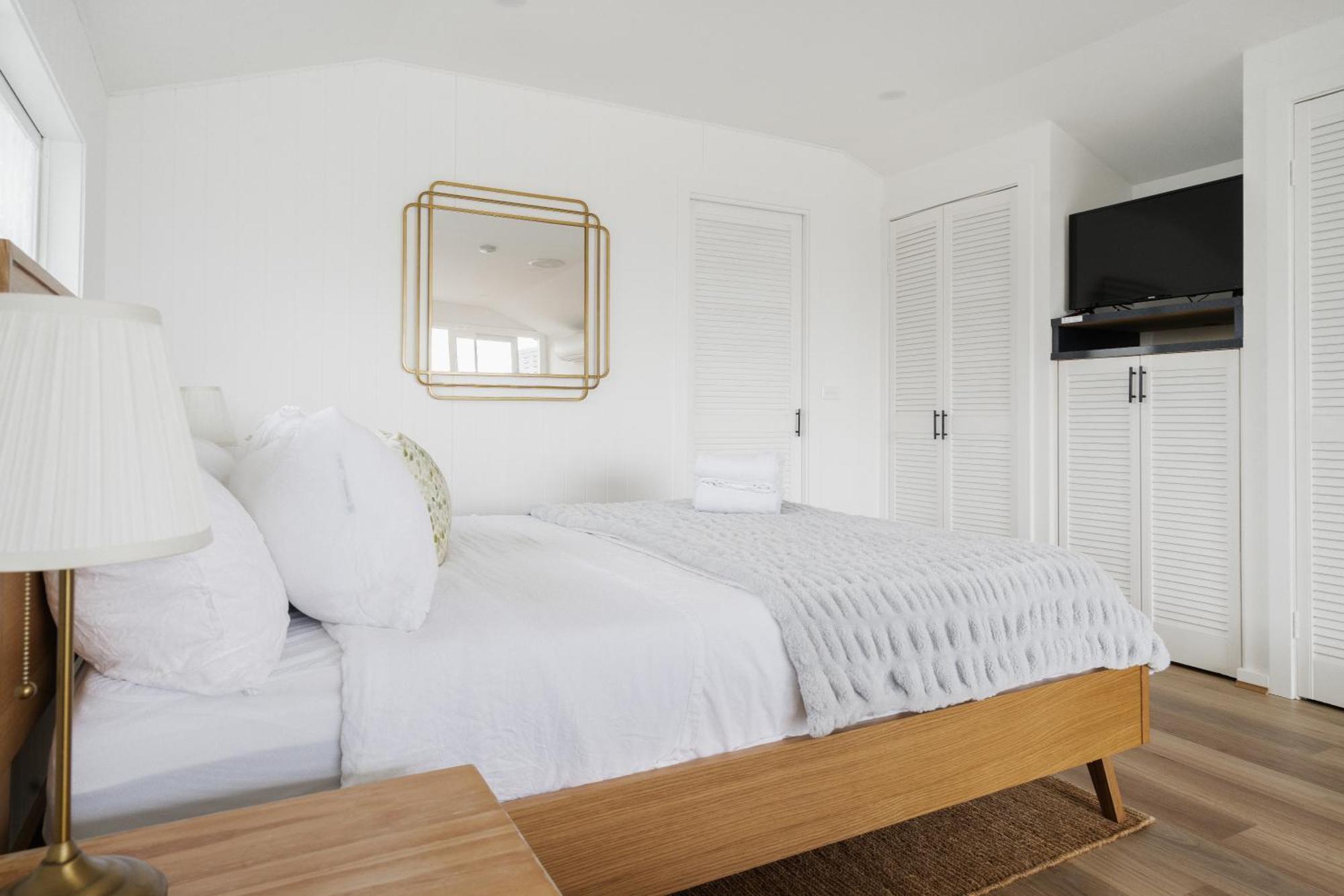 Hotel By The Seaside Mornington Esterno foto